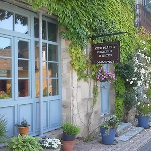 Couette-café Avec Plaisir, Saint-Plaisir